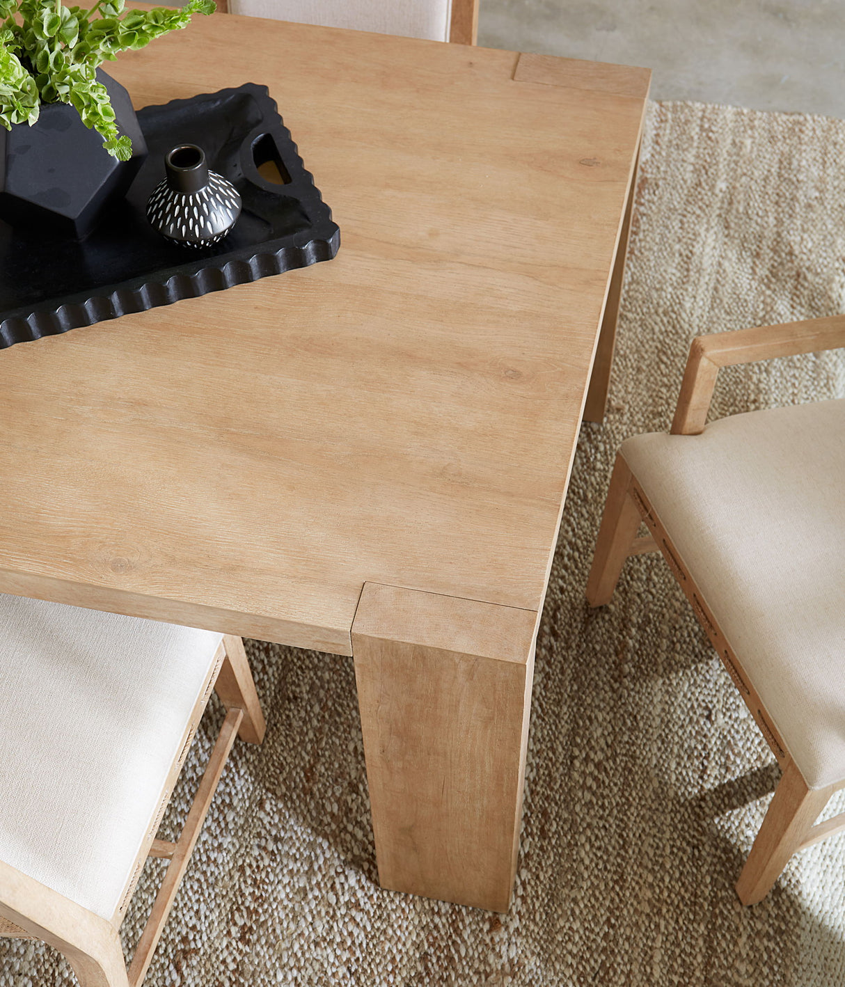 Retreat - Rectangle Dining Table With 1-22in Leaf - Beige