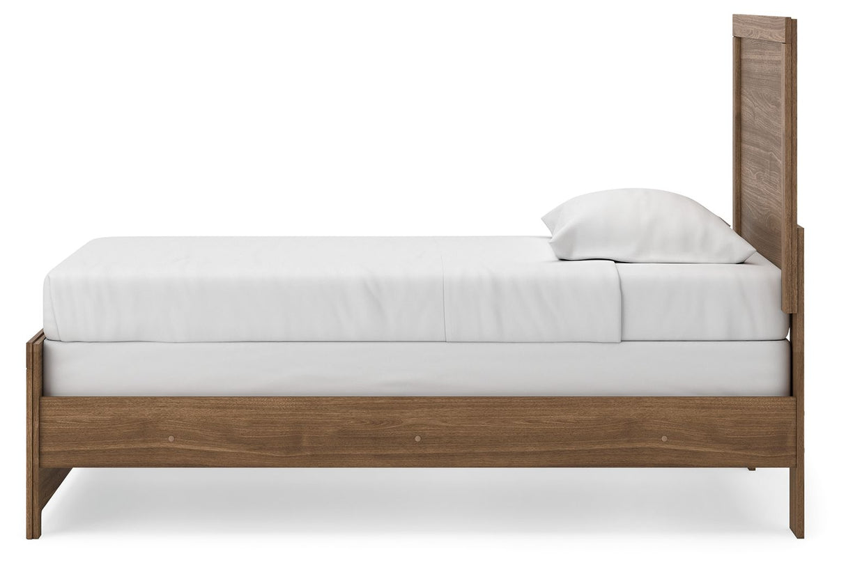 Broachmyn - Panel Bed
