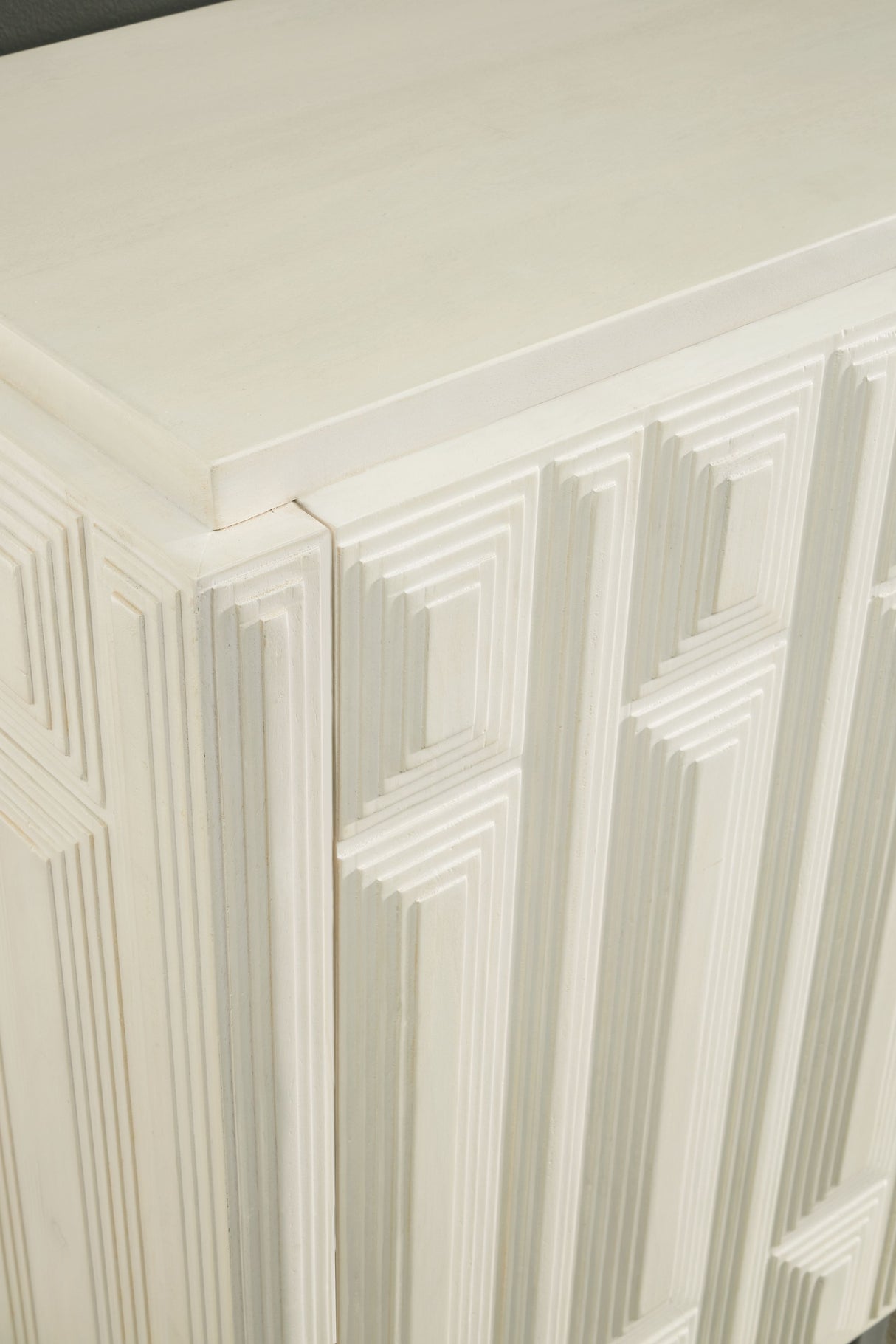 Ornawel - Accent Cabinet - Distressed White