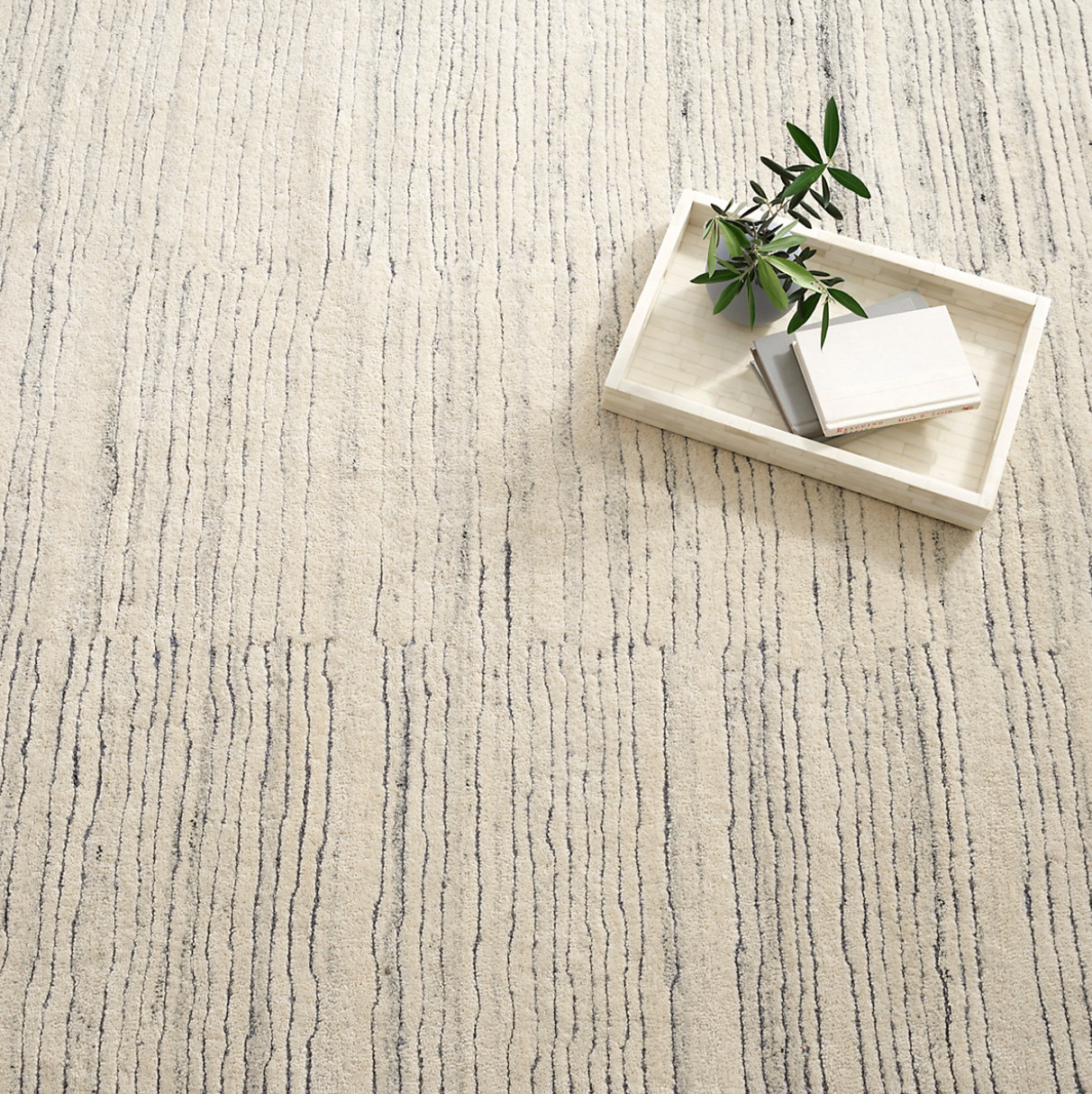 Avery Pewter Blue Hand Tufted Wool Rug - 5 X 8