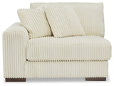 Lindyn - 6 Piece Sectional