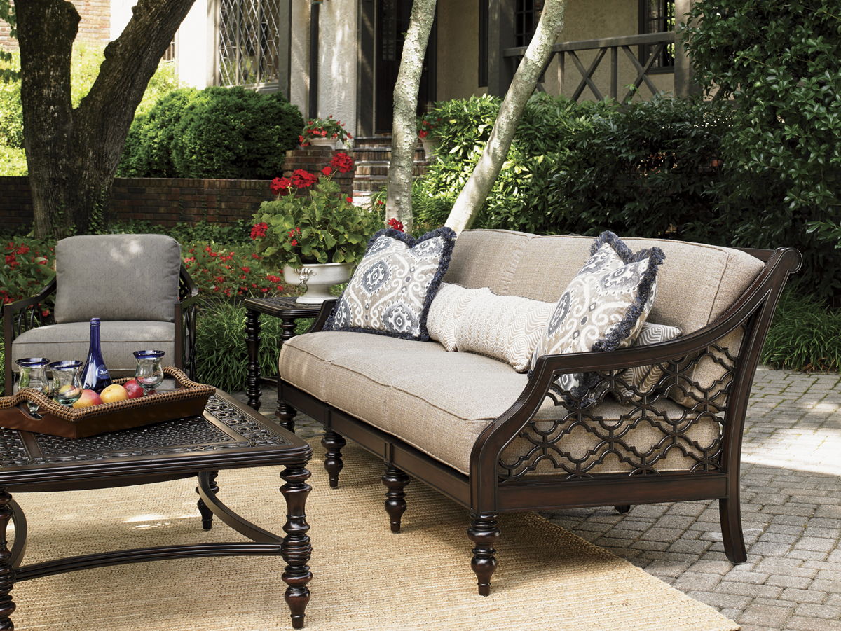 Royal Kahala Black Sands - Swivel Chair - Dark Brown