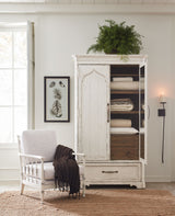 CC - Prairie Upholstered Chair