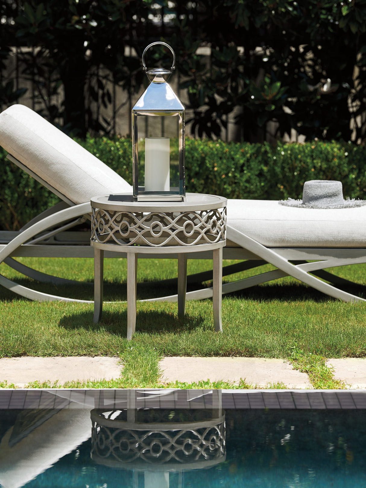 Silver Sands - Round End Table - Pearl Silver