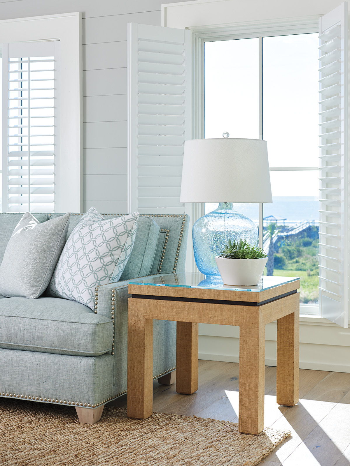 Newport - Harbor Raffia Table