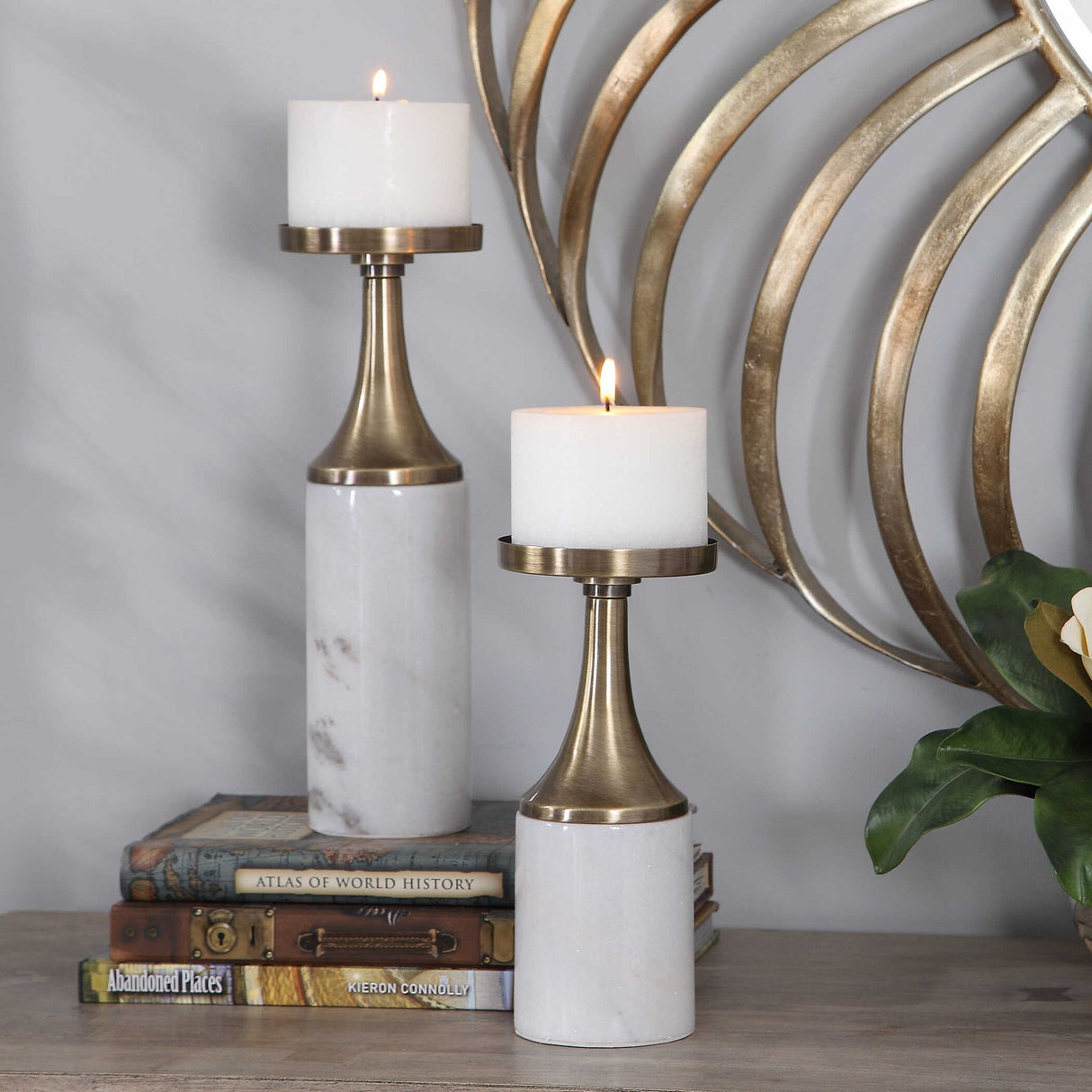Castiel - Marble Candleholders, Set Of 2 - White & Gold