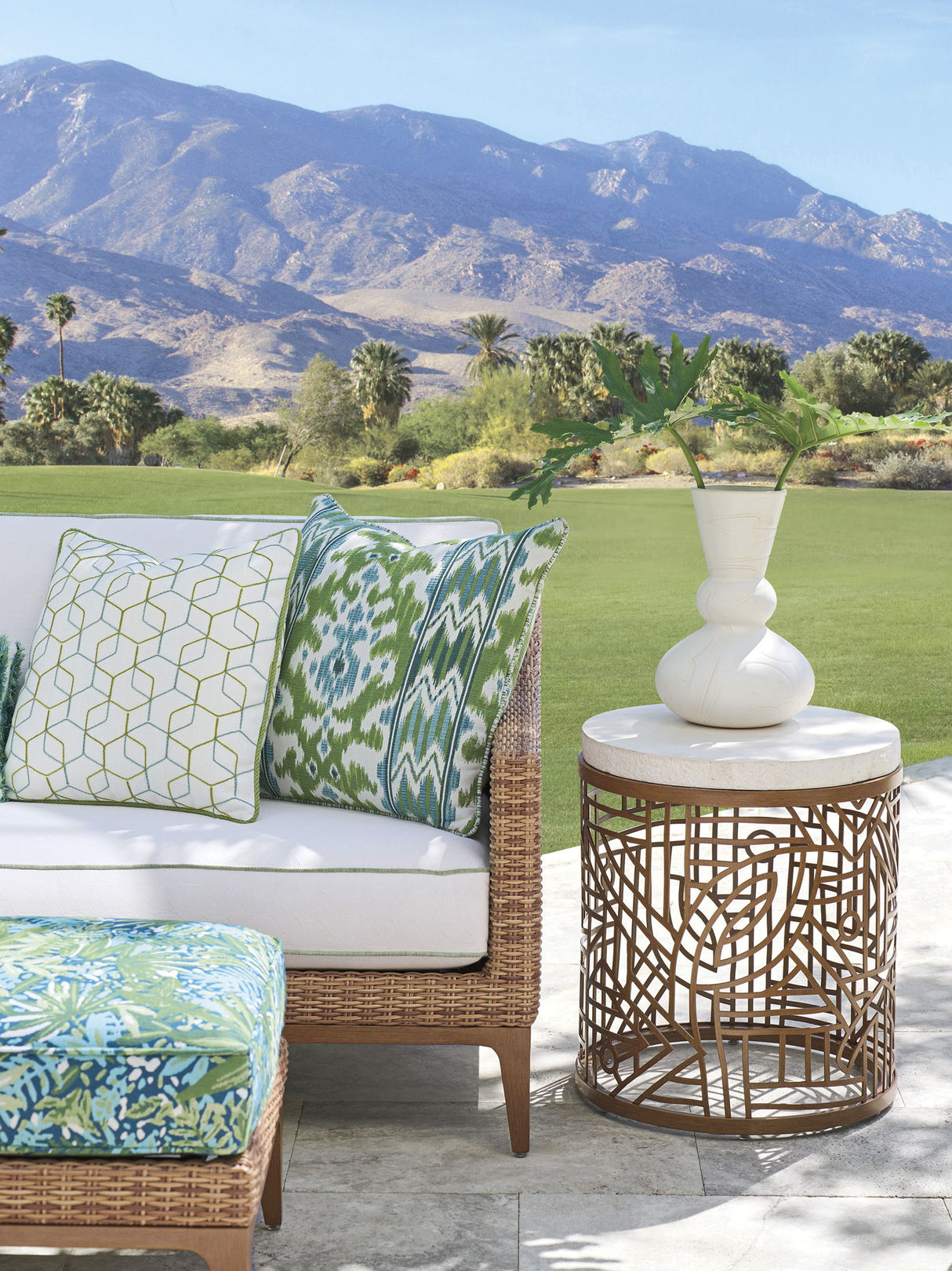 Palm Desert Poolside - Round End Table - Dark Brown / White