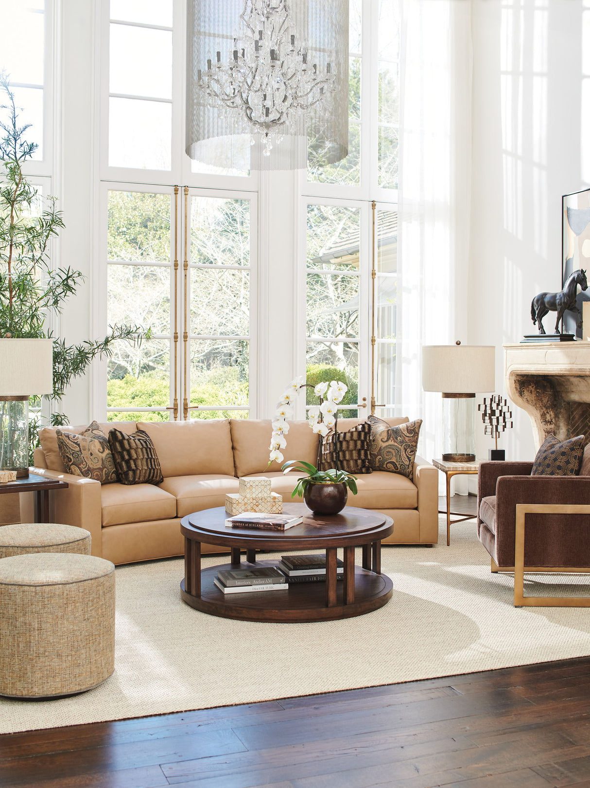 Silverado - Waverly Swivel Ottoman