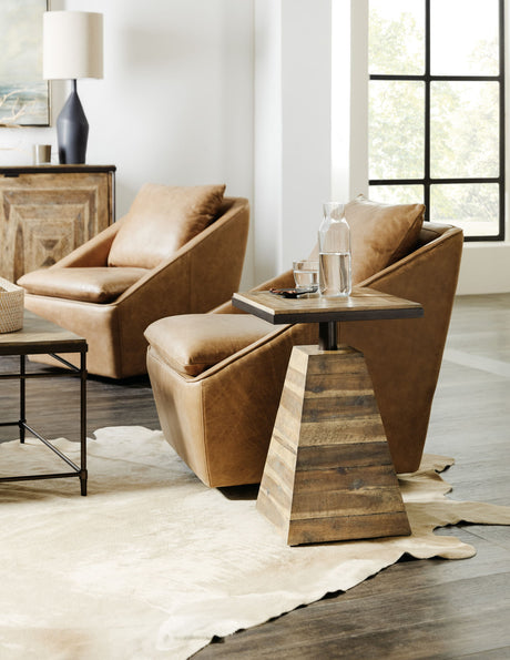 Commerce And Market - Saint Armand Drink Table