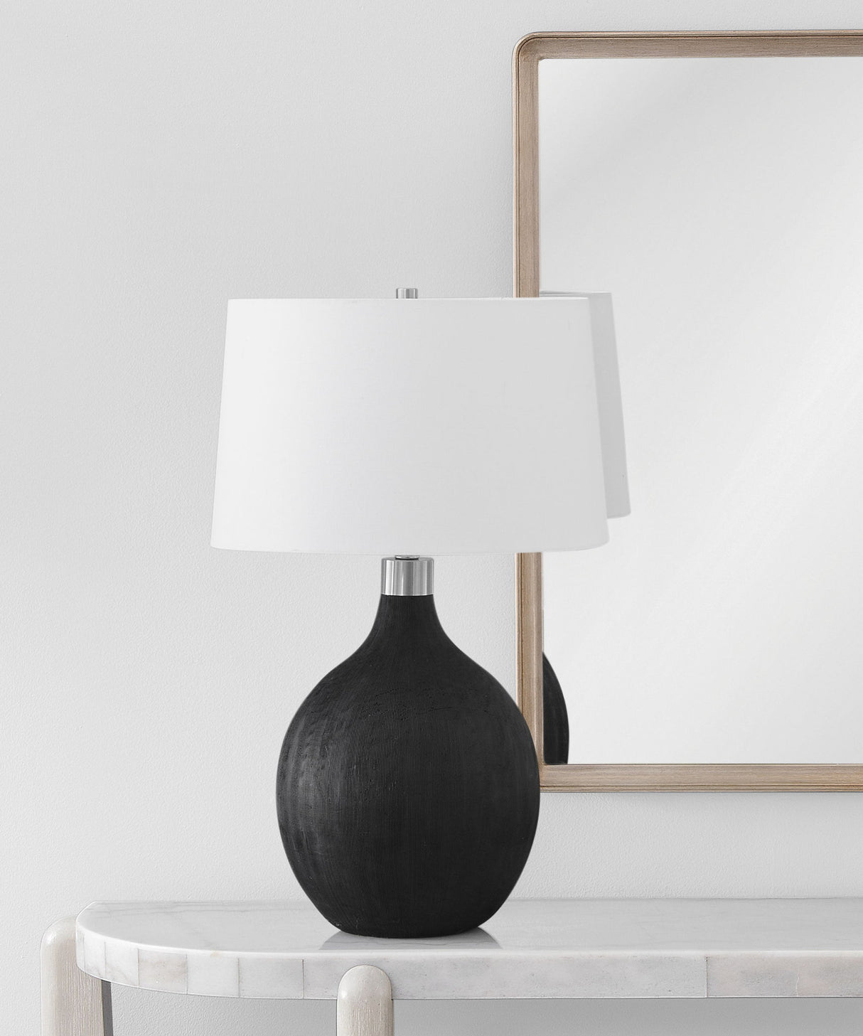 Boutwell - Table Lamp - Black / White