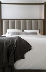 Miramar - Poster Bed