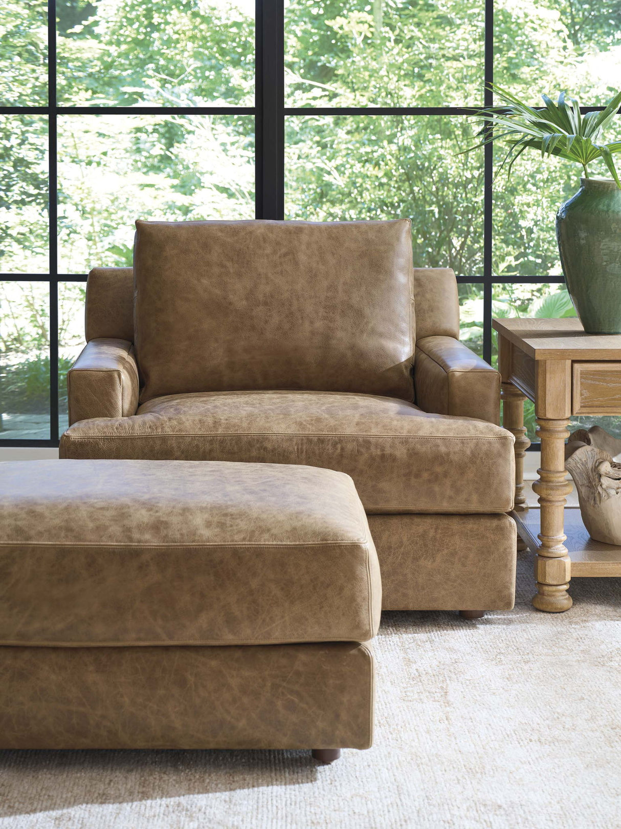 Solimar - Solimar Console - Beige / Gray