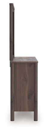 Pamytta - Panel Platform Bedroom Set
