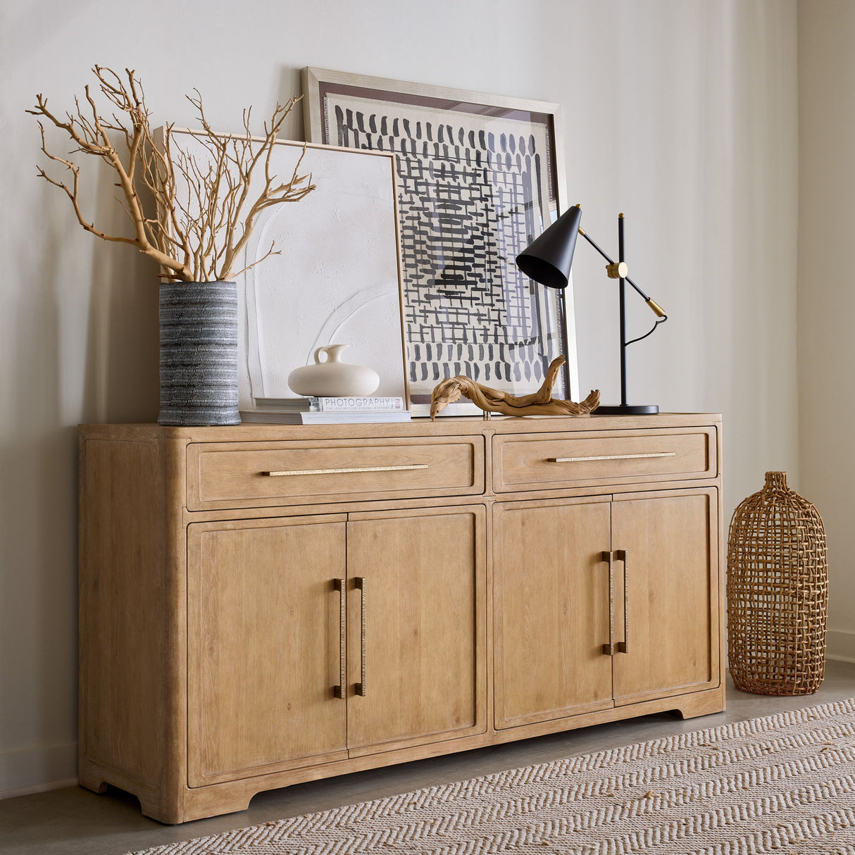 Retreat - Buffet - Beige
