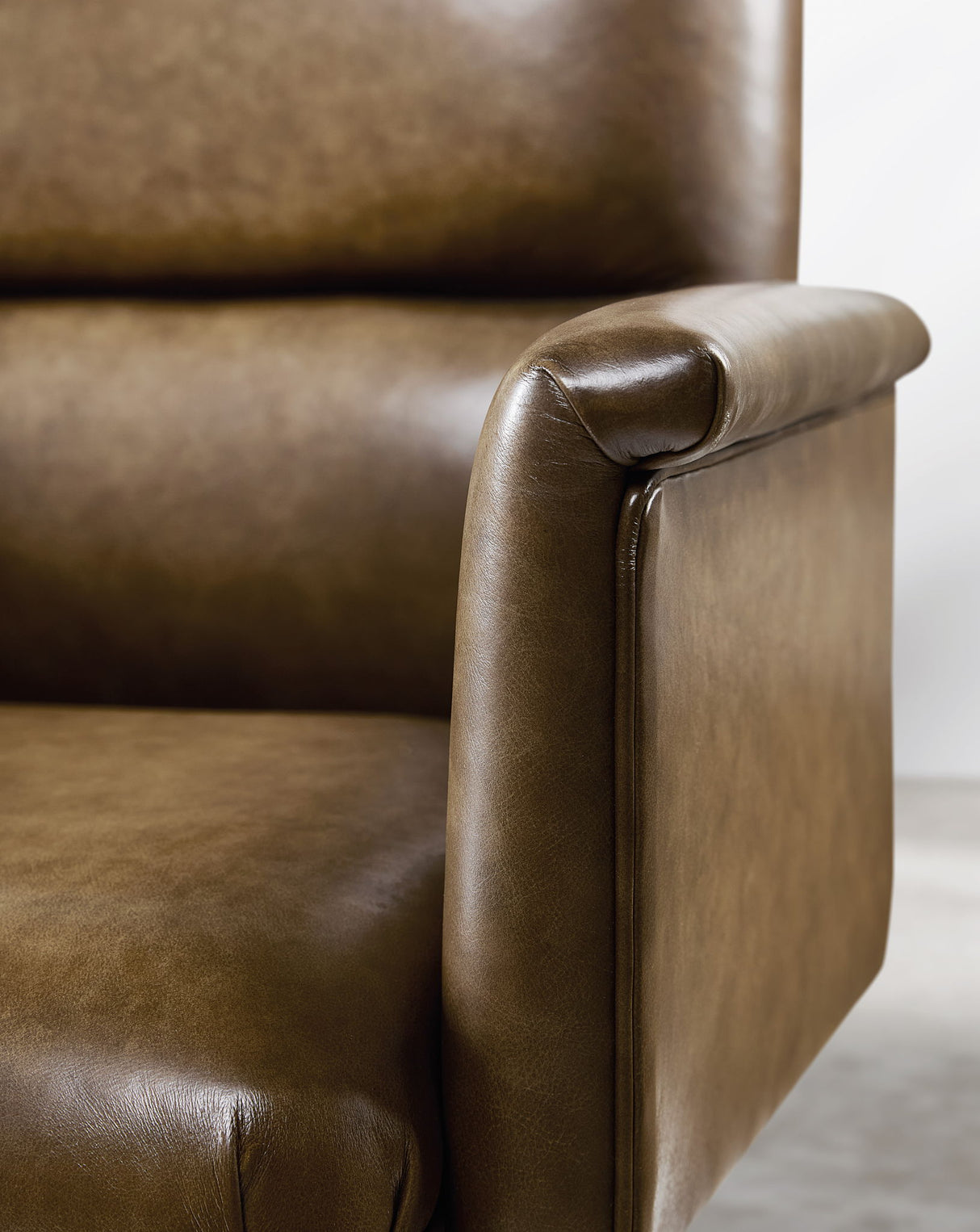 EC - Starling Executive Swivel Tilt Chair - Dark Brown