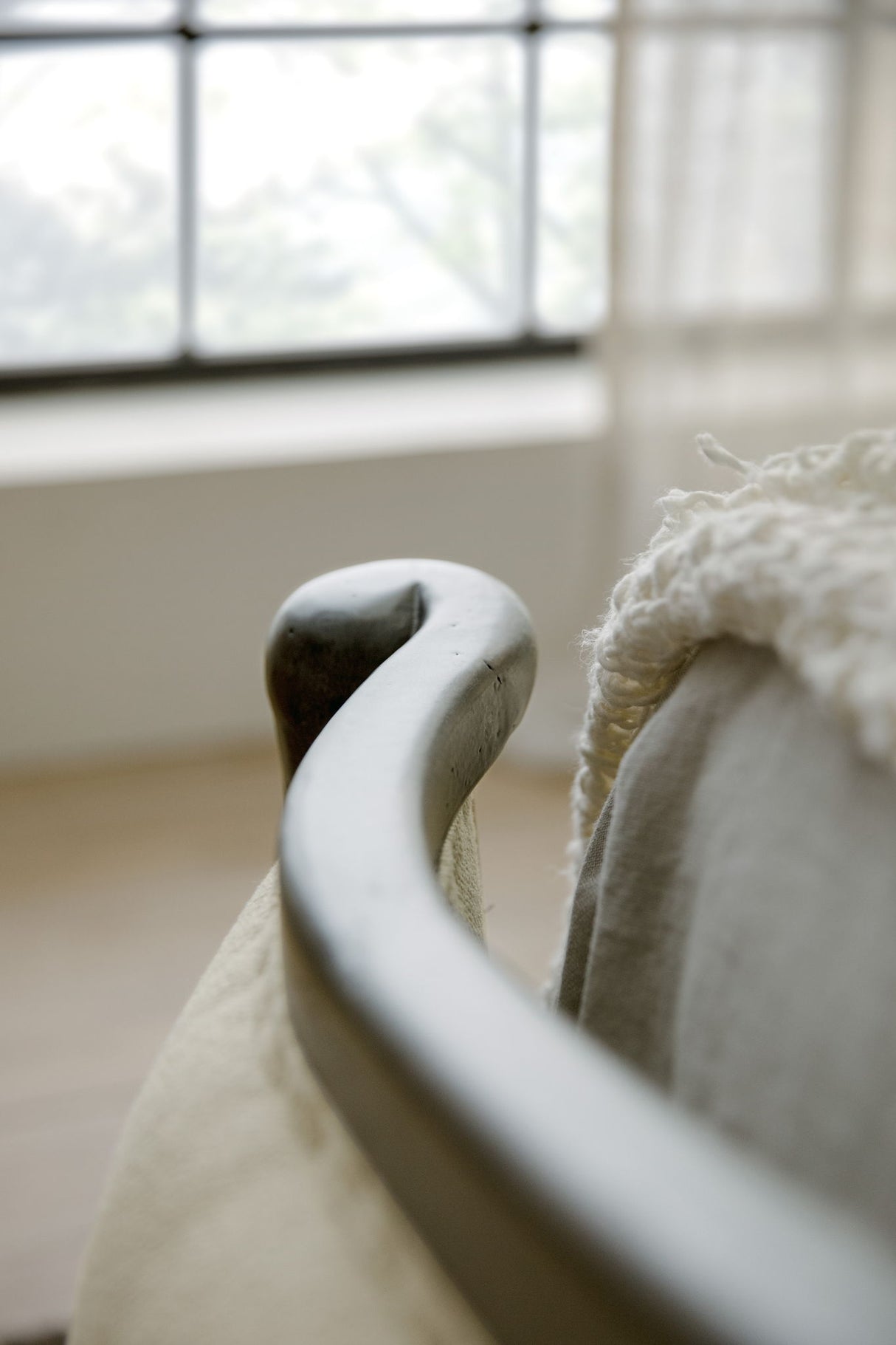 Ciao Bella - Upholstered Bed