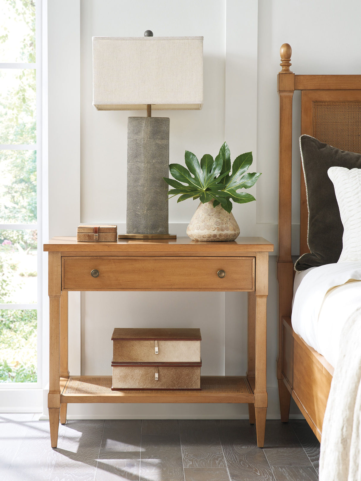 Laguna - Aster Open Nightstand