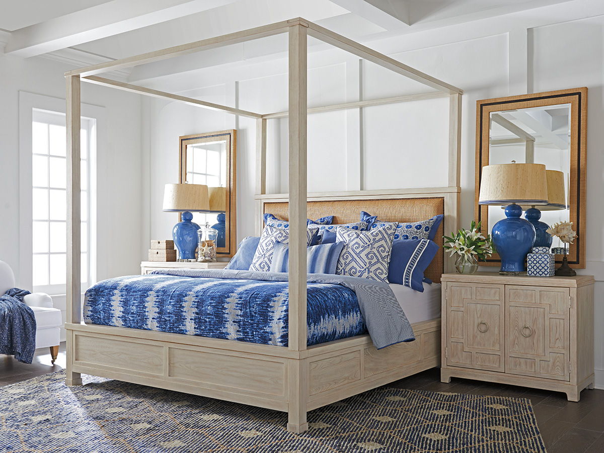 Newport - Shorecliff Canopy Bed