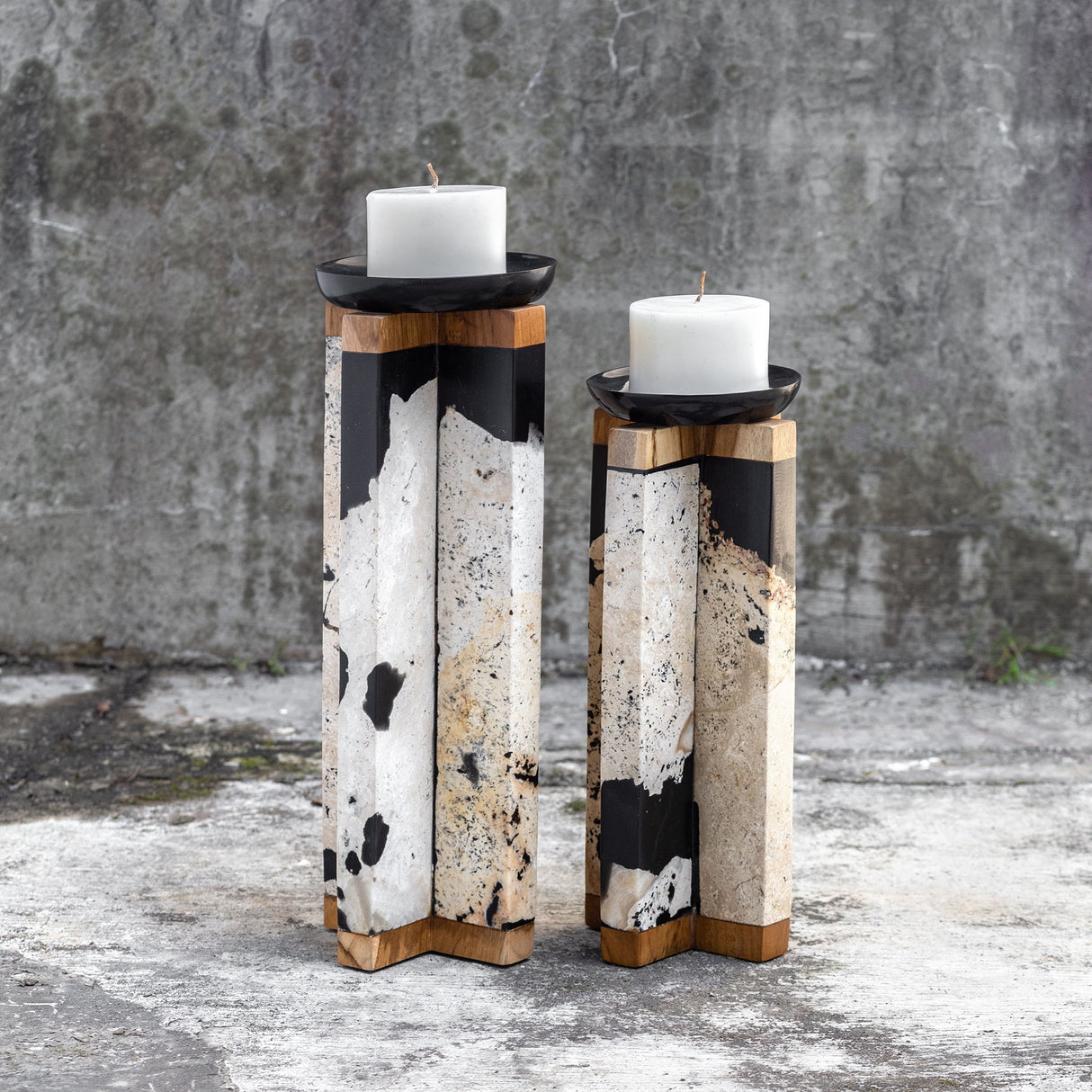 Illini - Stone Candleholders, Set Of 2 - Black & White