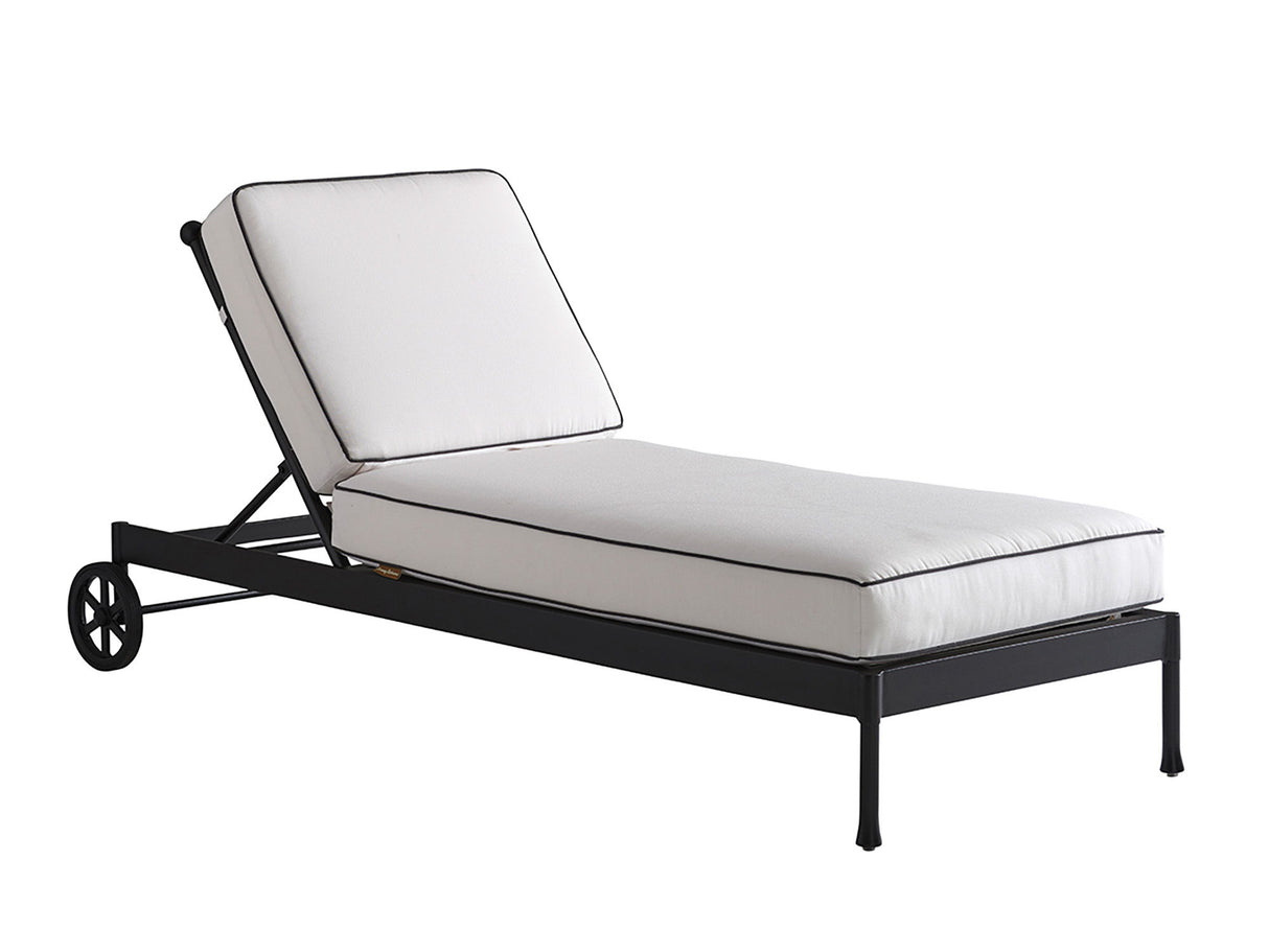 Pavlova - Chaise Lounge