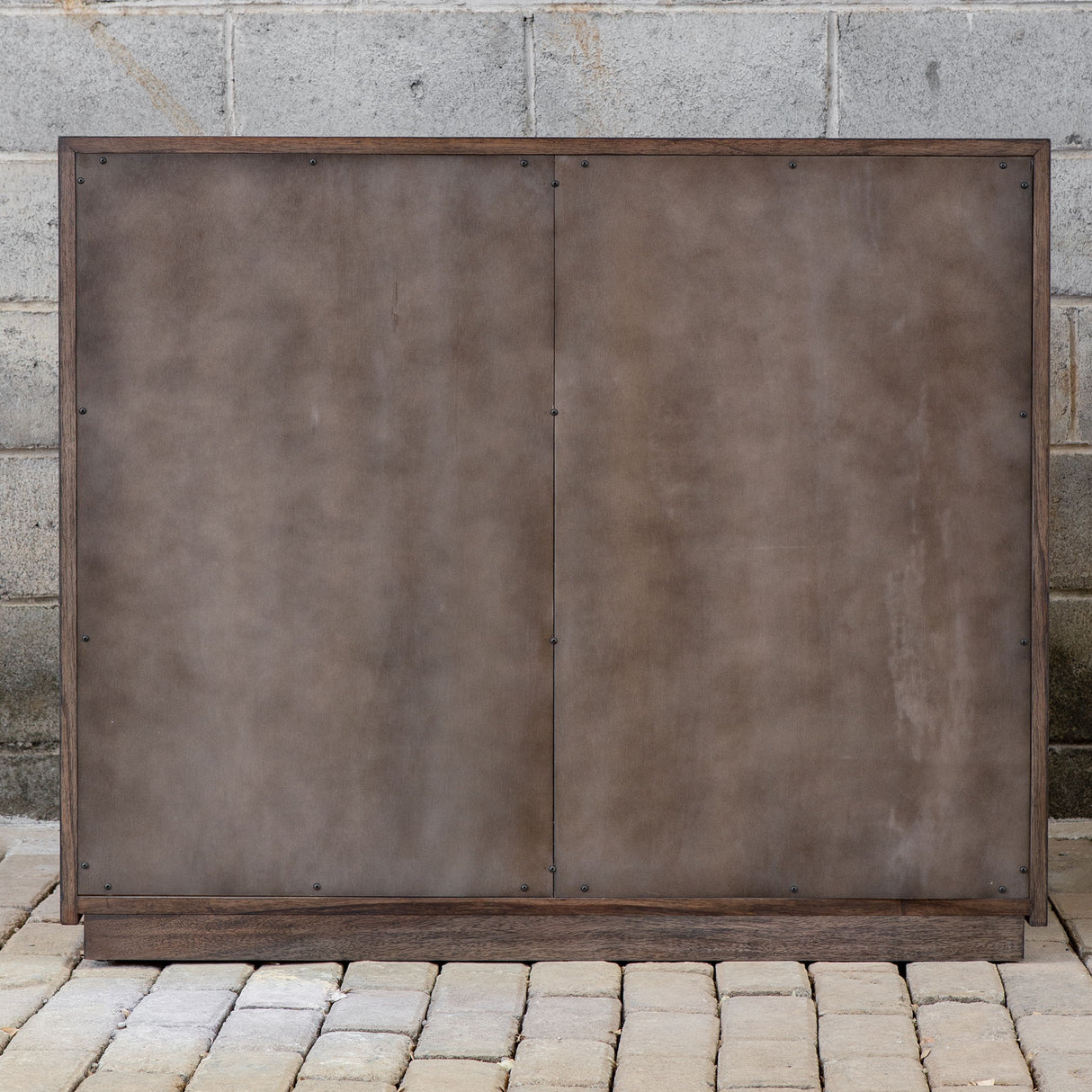 Mindra - Drawer Chest - Brown, Dark