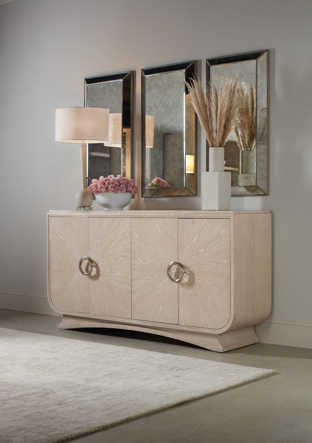 Nouveau Chic - Buffet - Light Brown